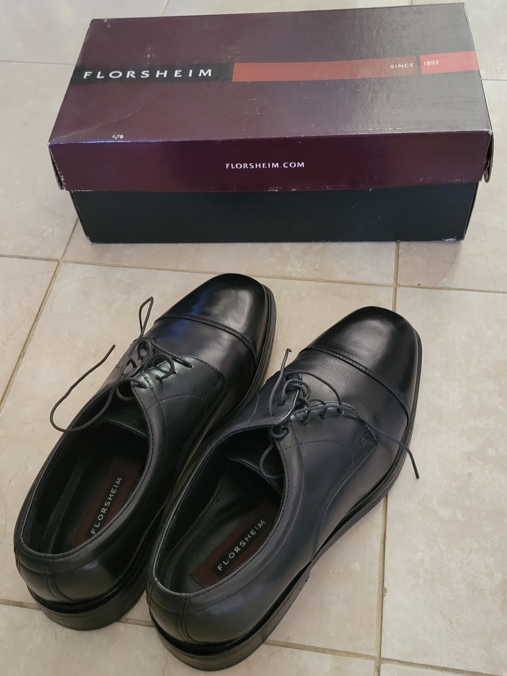 Florsheim Men's Black Leather Cap-Toe Lace-Up Dress Shoes